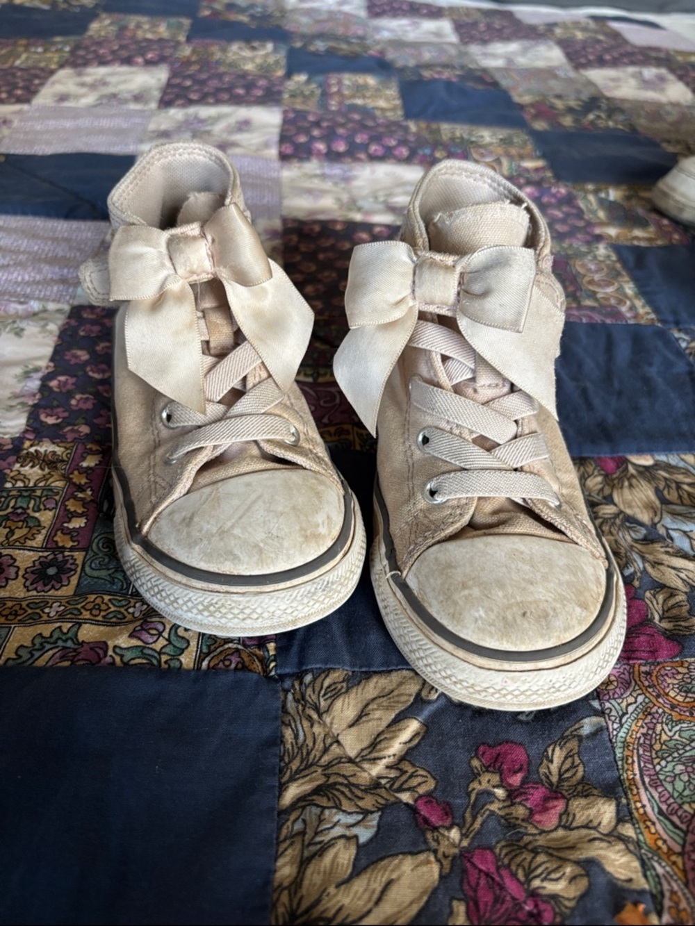 Converse Cream Satin Bow High-Top Sneakers